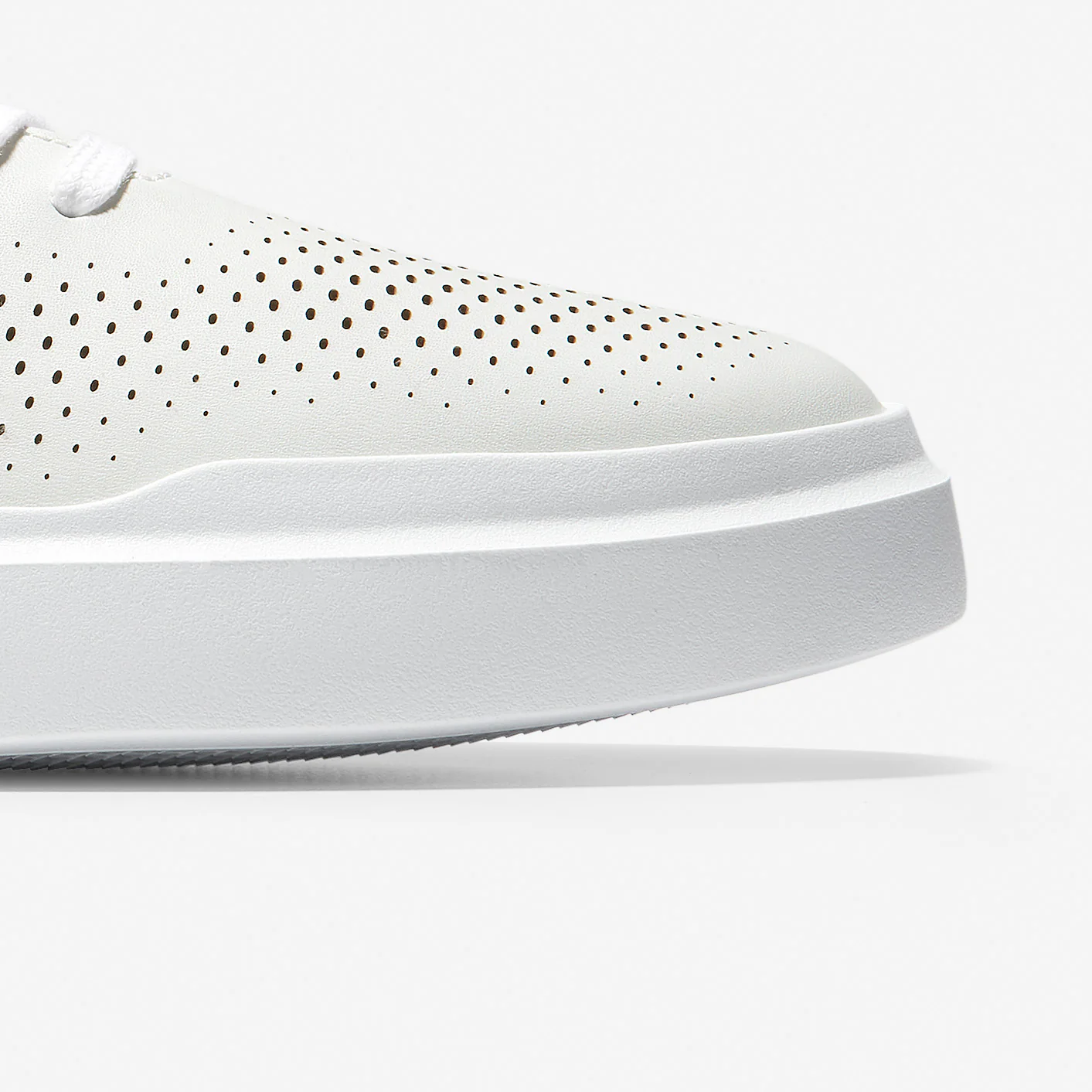 Zapatillas de Hombre | GrandPrø Rally Laser Cut Sneakers - Image 7